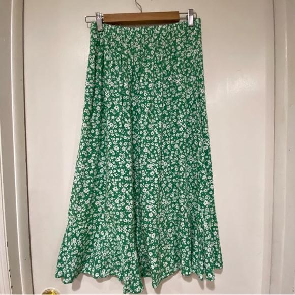 Bershka Floral Midi Skirt - Picture 2 of 5